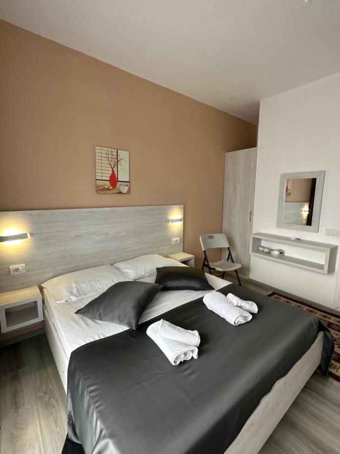 Molla Apartments Ulcinj Eksteriør billede