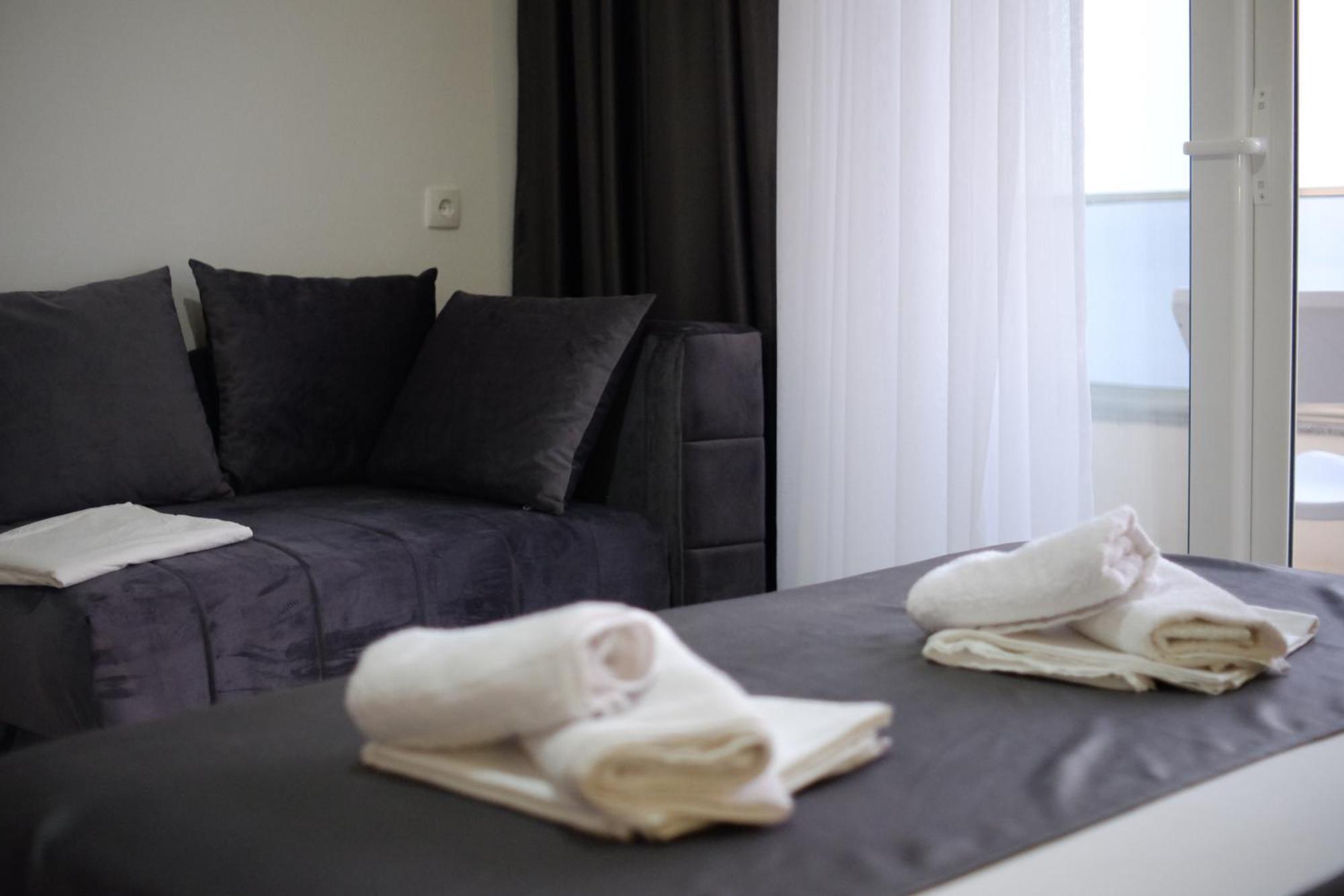 Molla Apartments Ulcinj Eksteriør billede