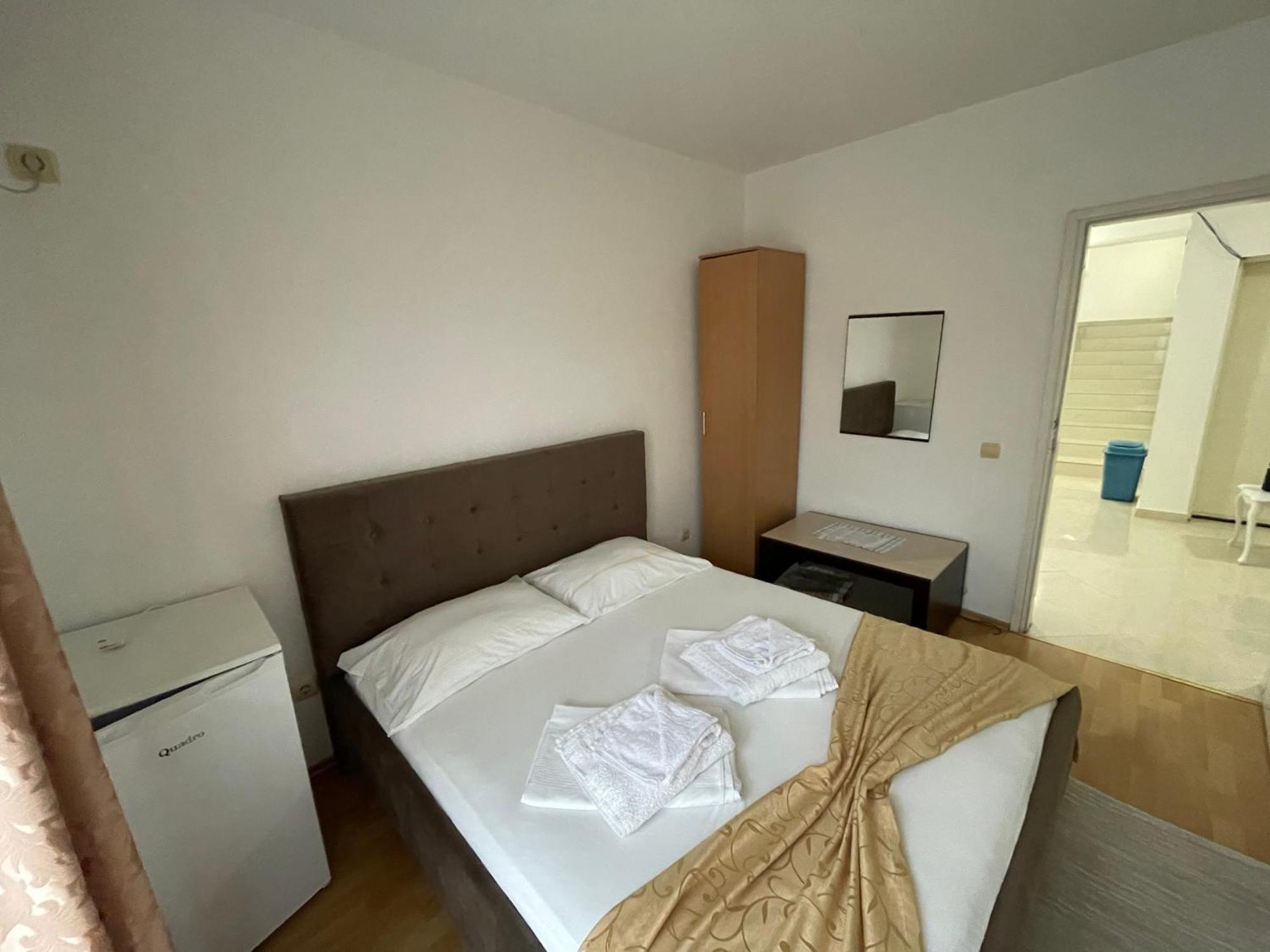 Molla Apartments Ulcinj Eksteriør billede