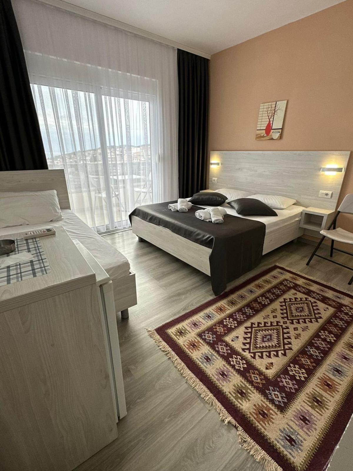 Molla Apartments Ulcinj Eksteriør billede
